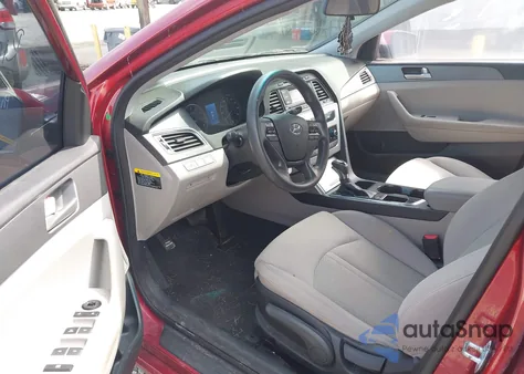 2015 Hyundai Sonata Se z USA, uszkodzony, nr VIN 5NPE24AF1FH145991